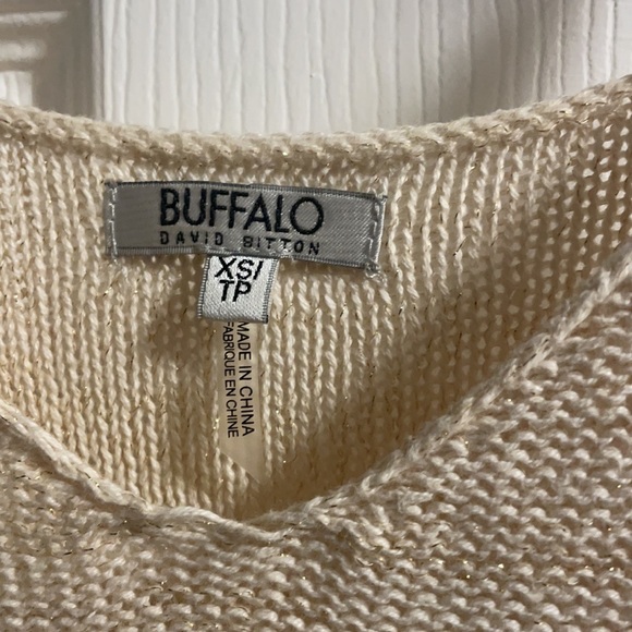 Xs Buffalo blouse with gold crosses . - Picture 4 of 5